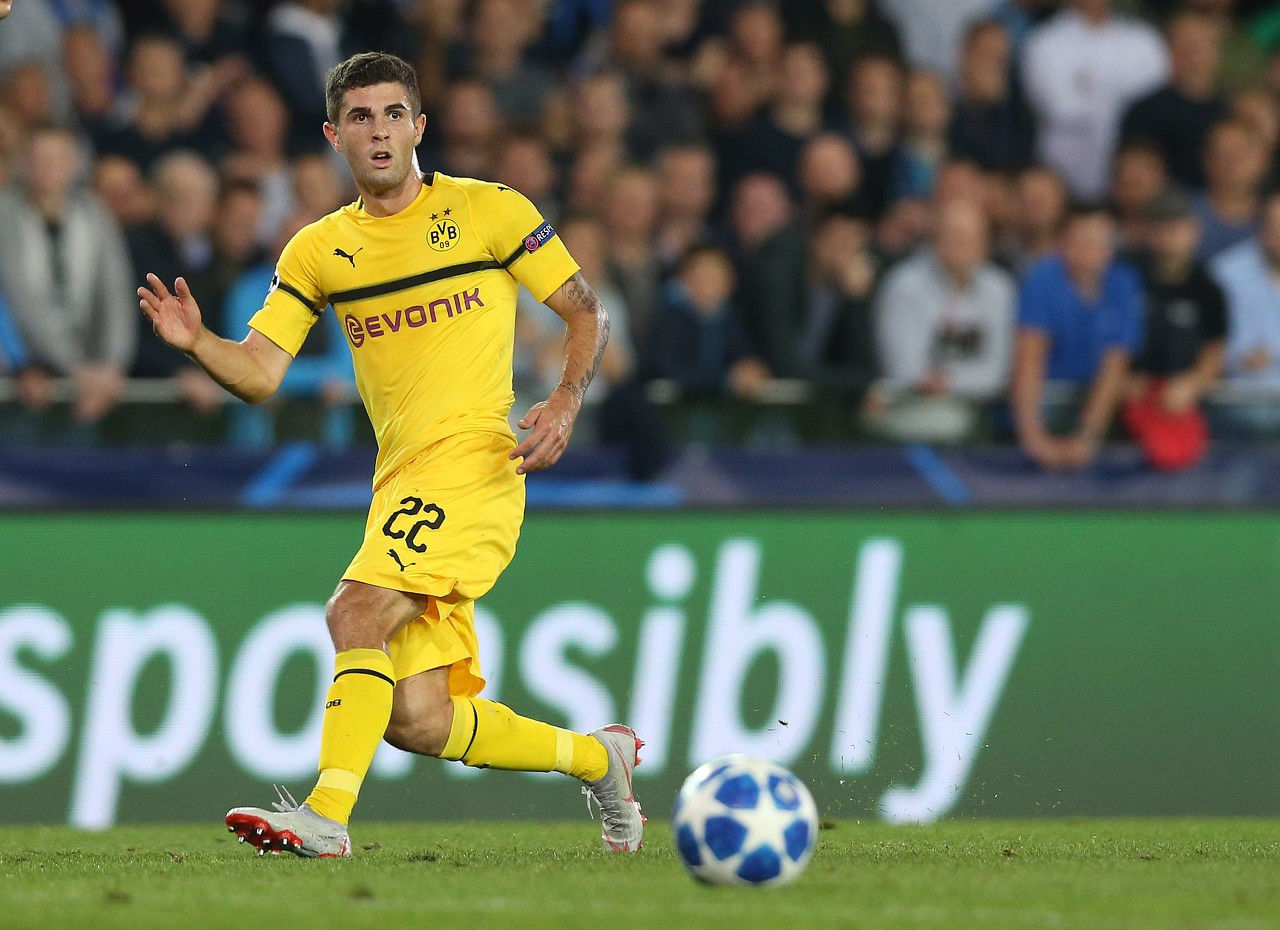 深深吸引 深深吸引